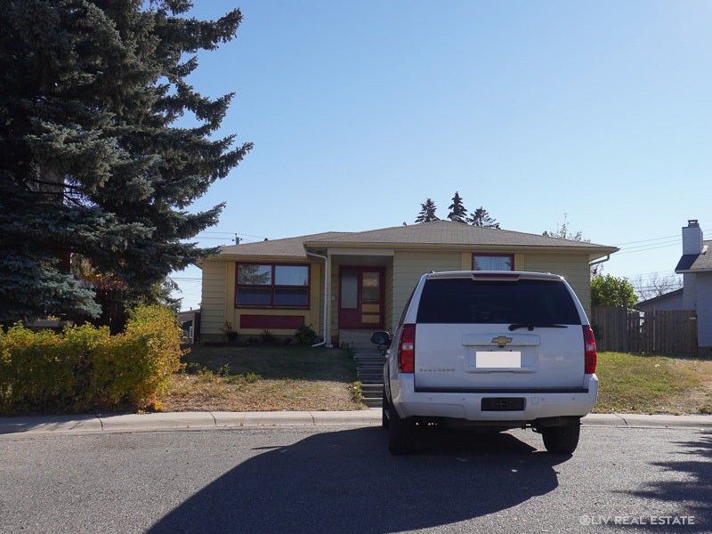 Applewood Park Homes for Sale in East Calgary Liv Real Estate® Listings